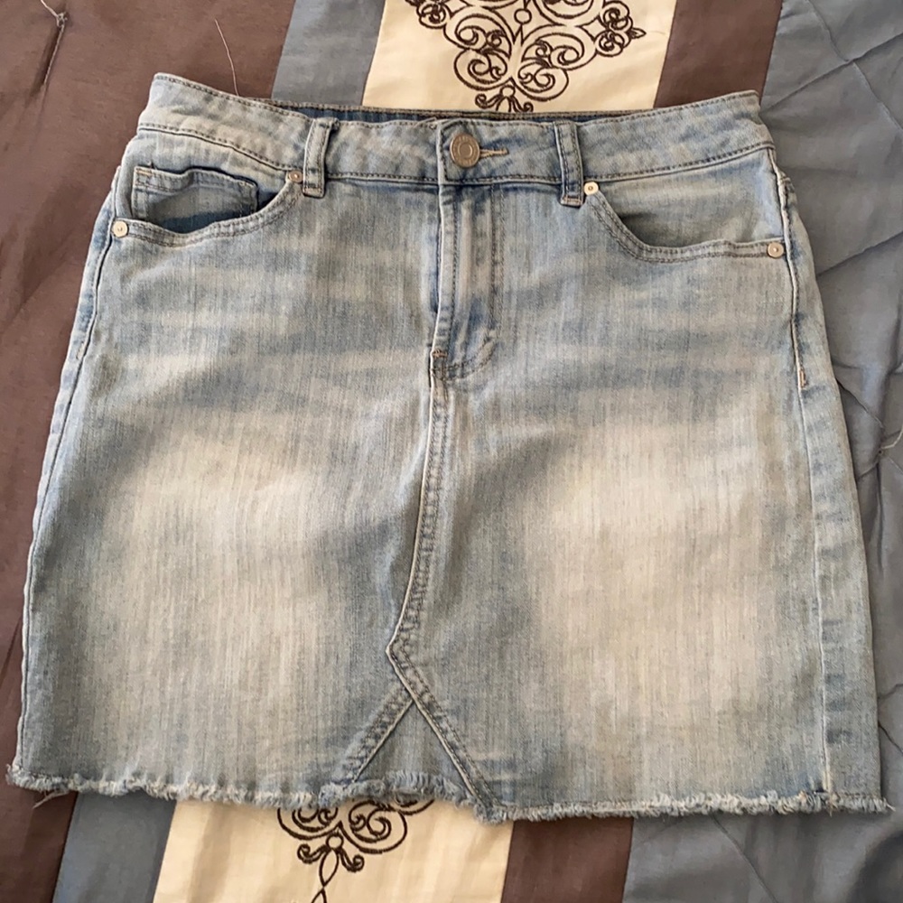 Indigo Rein mini denim skirt size 7